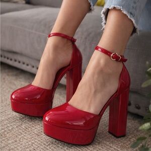 Shoe Dazzle Glossy Red Platform Heels
